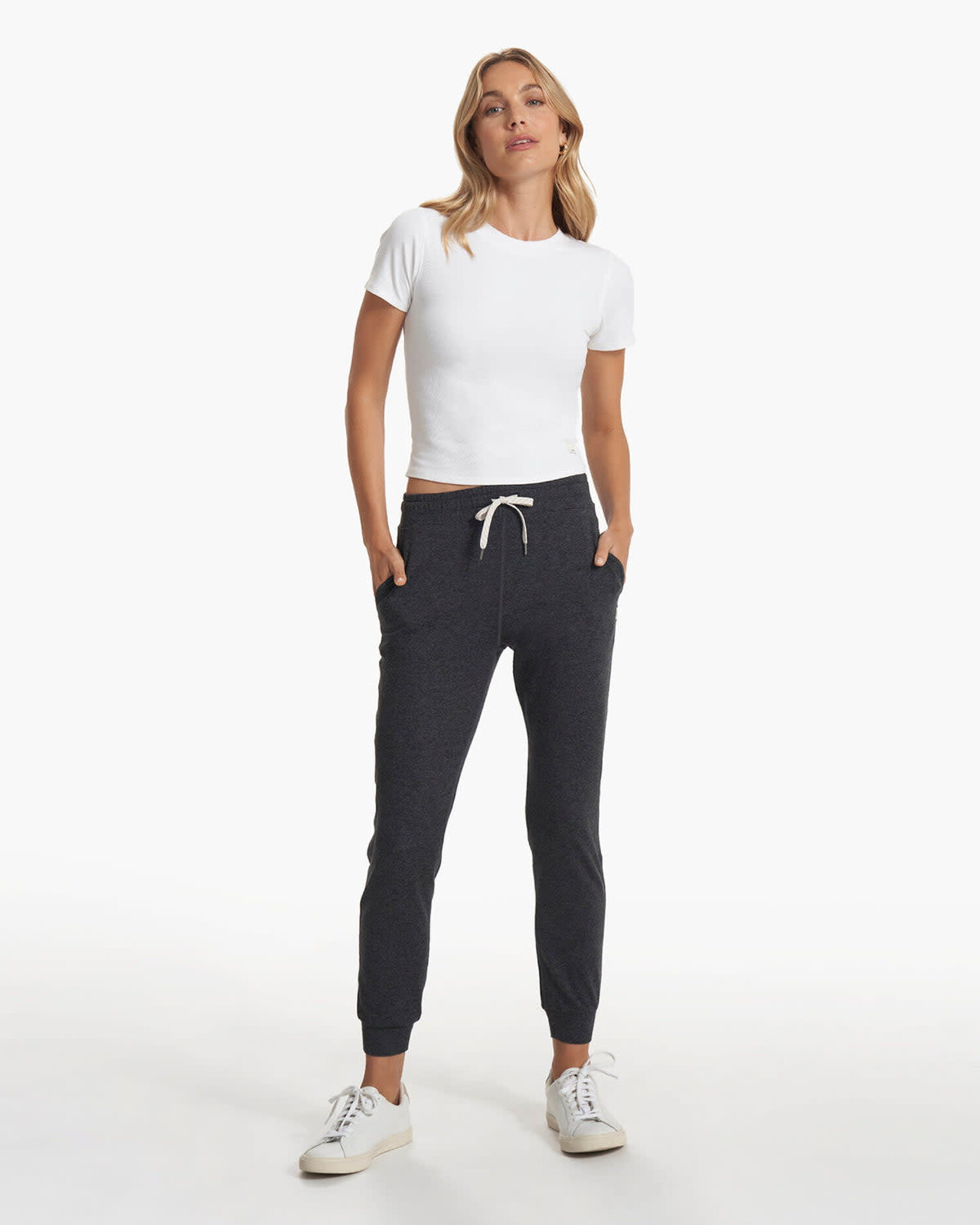 Vuori W Performance Jogger | Charcoal Heather - The Drop Rideshop