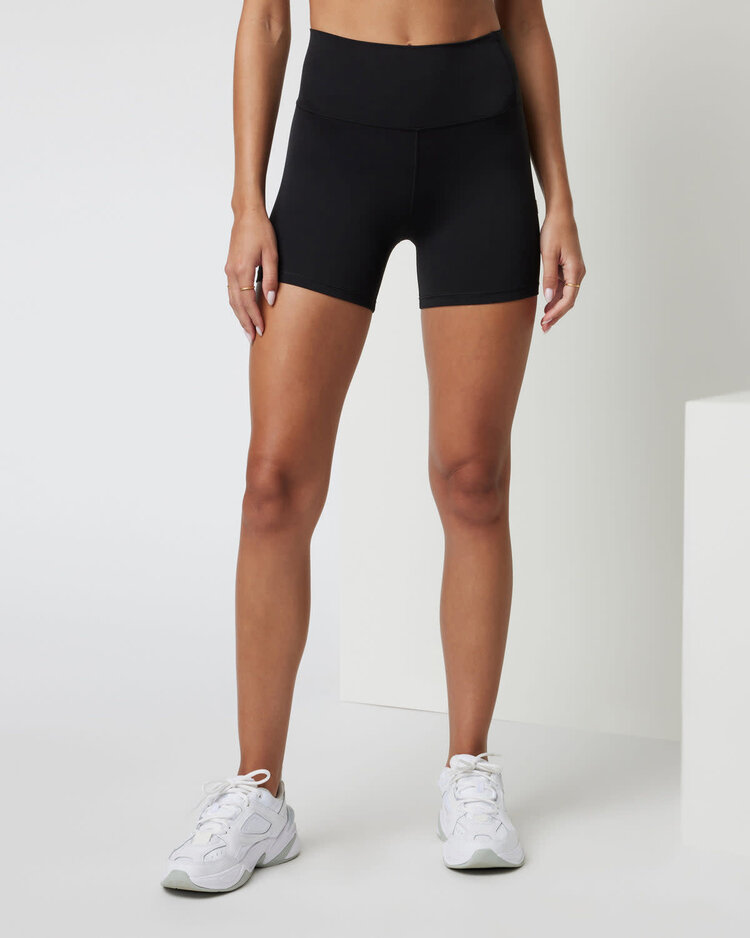 Vuori Vuori Allthefeels Short (Womens) | Black
