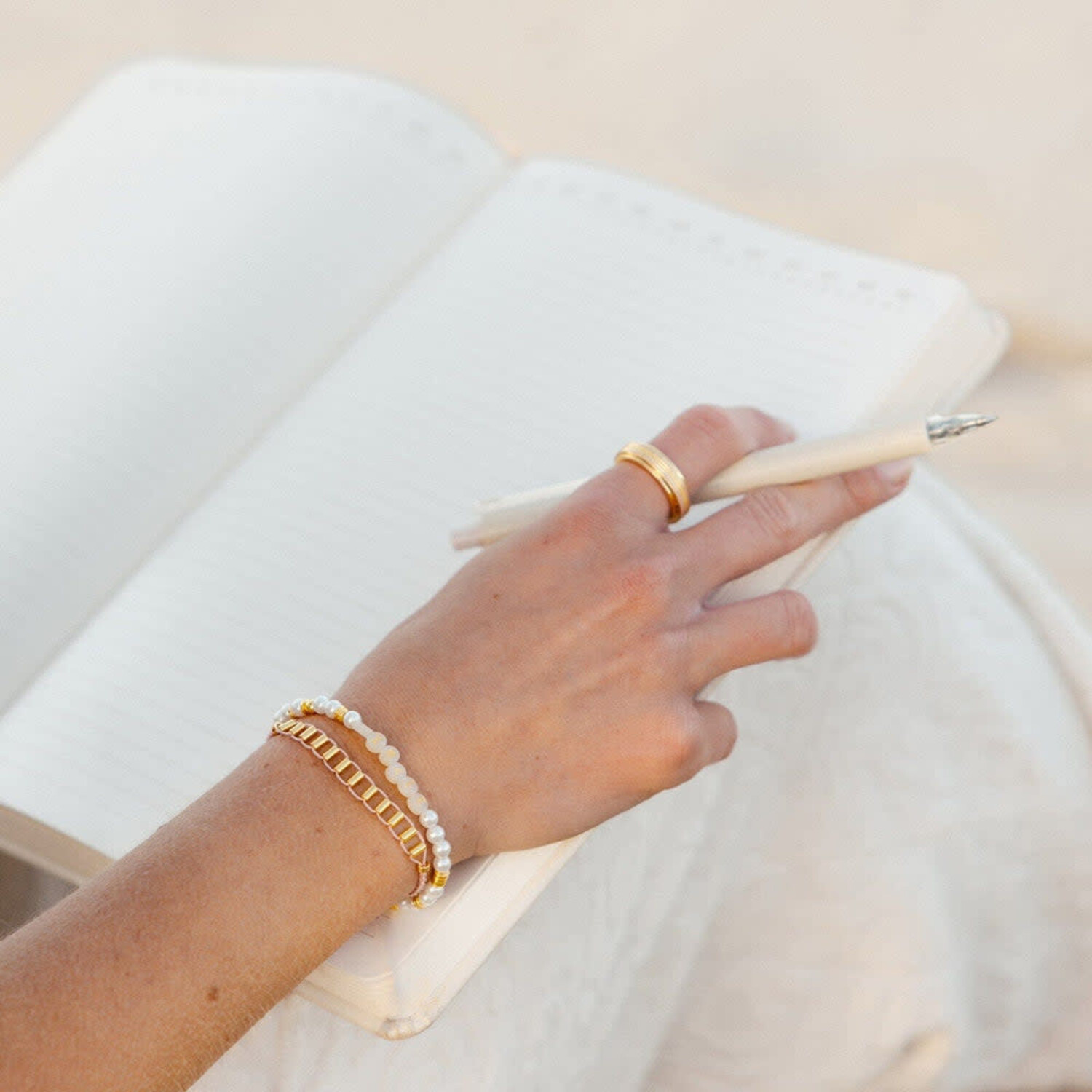 Pura Vida Mha Letter Bead Stretch Bracelet Gold The Drop Rideshop