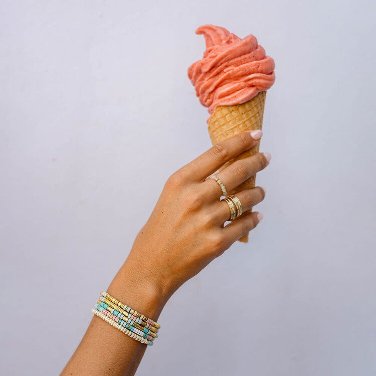 Pura Vida Pura Vida Ombre Rainbow Bead Stretch Ring | Gold