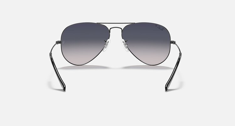Ray Ban Ray Ban Aviator Large Metal Polished Gunmetal | Blue/Grey Polarized