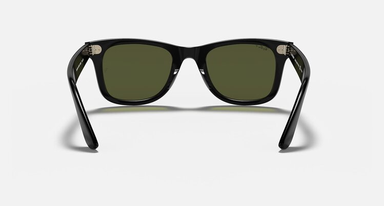 Ray Ban Ray Ban Wayfarer Ease Polished Black | G-15 Green Polarized