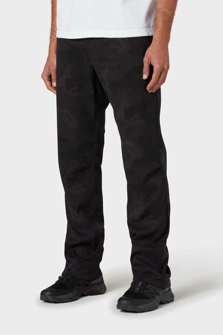 686 686 Everywhere Pant - Relaxed (Mens) | Black Camo