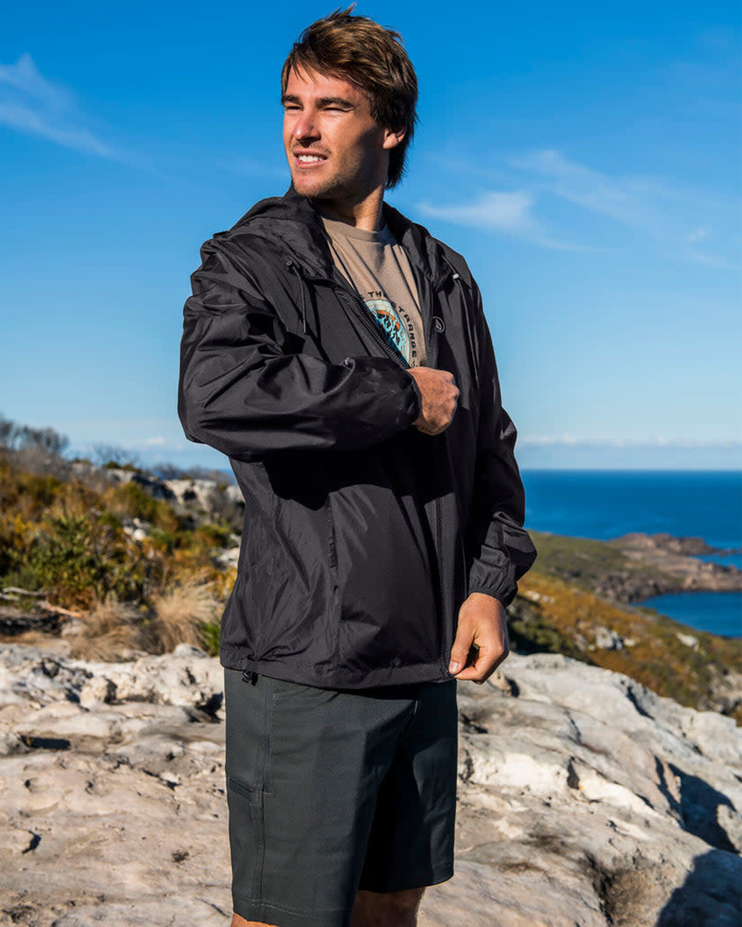 Volcom Wavern Jacket (Mens) | Black - The Drop Rideshop