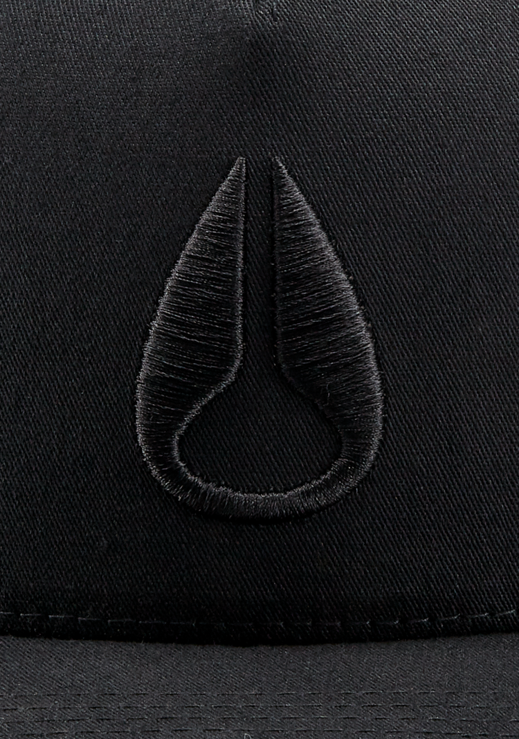 Nixon Nixon Iconed Trucker Hat | Black/Black