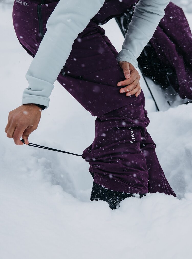 Burton Burton [Ak] Kimmy Gore-Tex 2L Bib Pants 2025 (Womens) | Purple Root