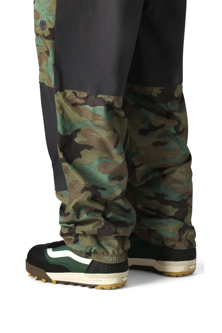 686 686 Ghost 2.5L Pant 2025 (Mens) | Fatigue Camo Colorblock