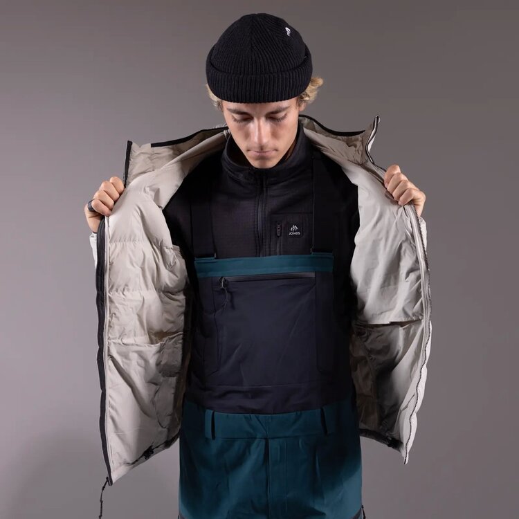 Jones Jones Dark Start Rec Hd Insulator 2026 (Mens) | Stealth Black