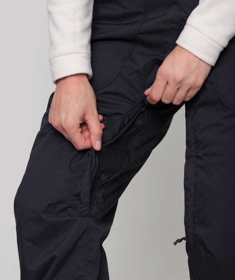 686 686 Black Magic Bib 2026 (Womens) | Black Geo Jacquard