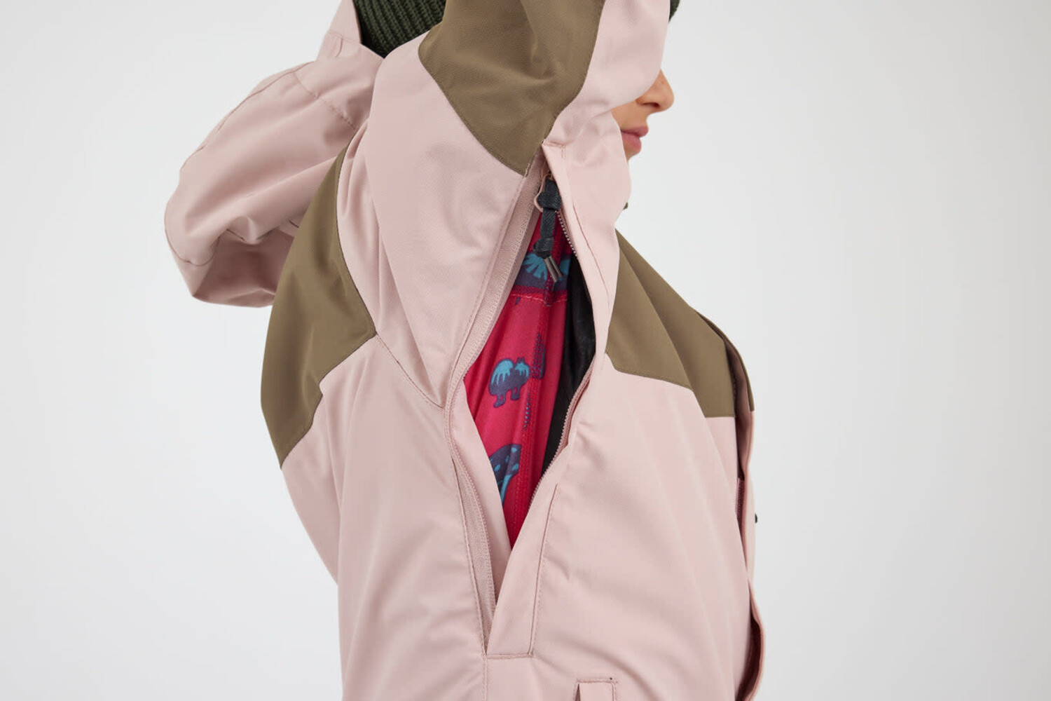 Airblaster Beast Jacket 2025 (Youth) | Magic - The Drop Rideshop