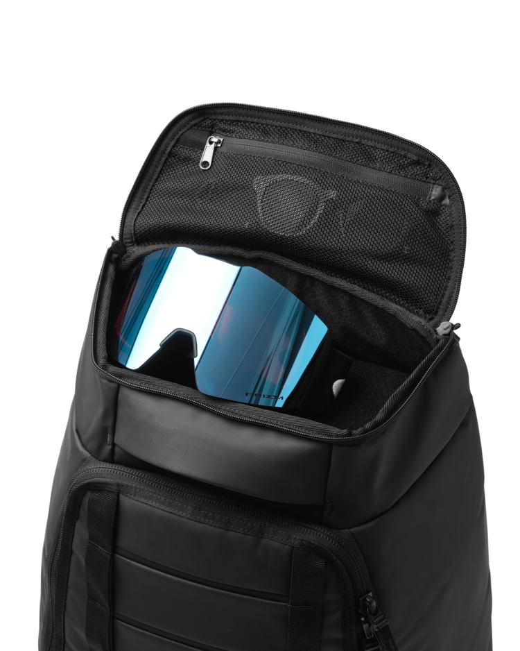 Db Hugger Bootpack 45L | Black Out