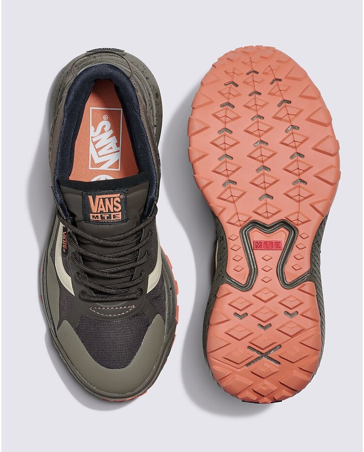 Vans Vans Mte Crosspath Mid (Unisex) | Brown