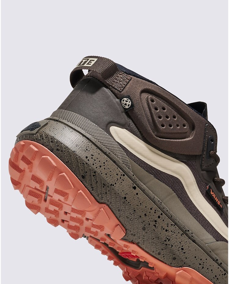 Vans Vans Mte Crosspath Mid (Unisex) | Brown