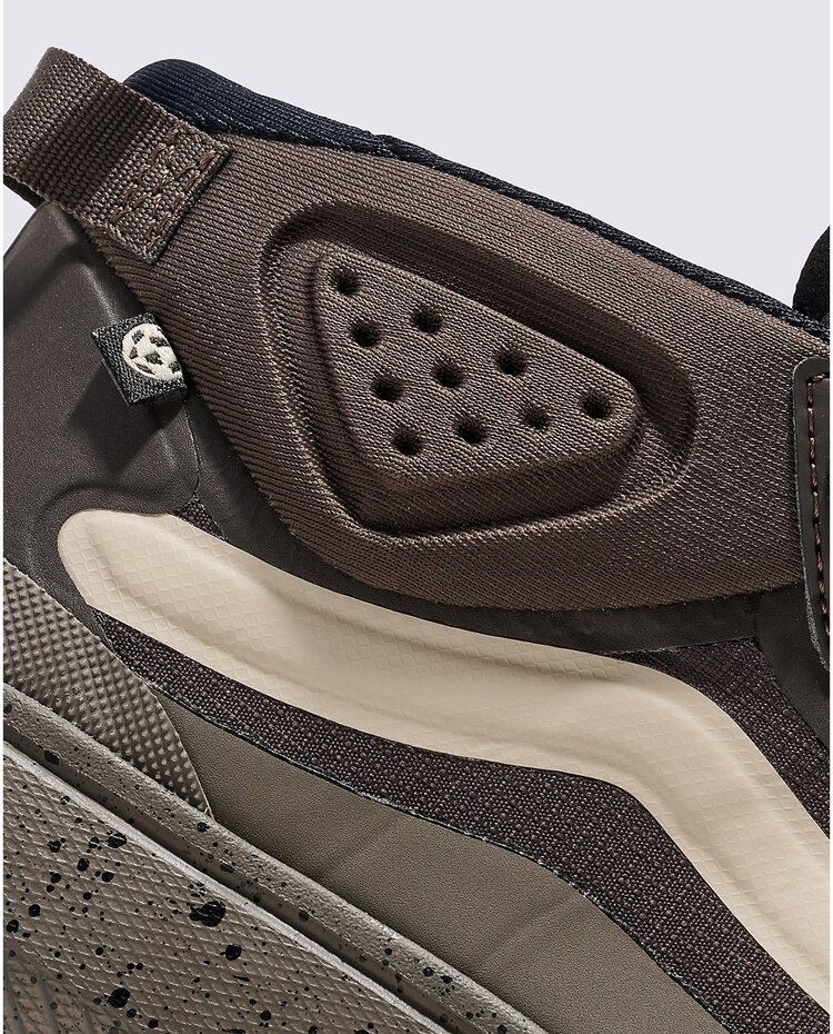 Vans Vans Mte Crosspath Mid (Unisex) | Brown