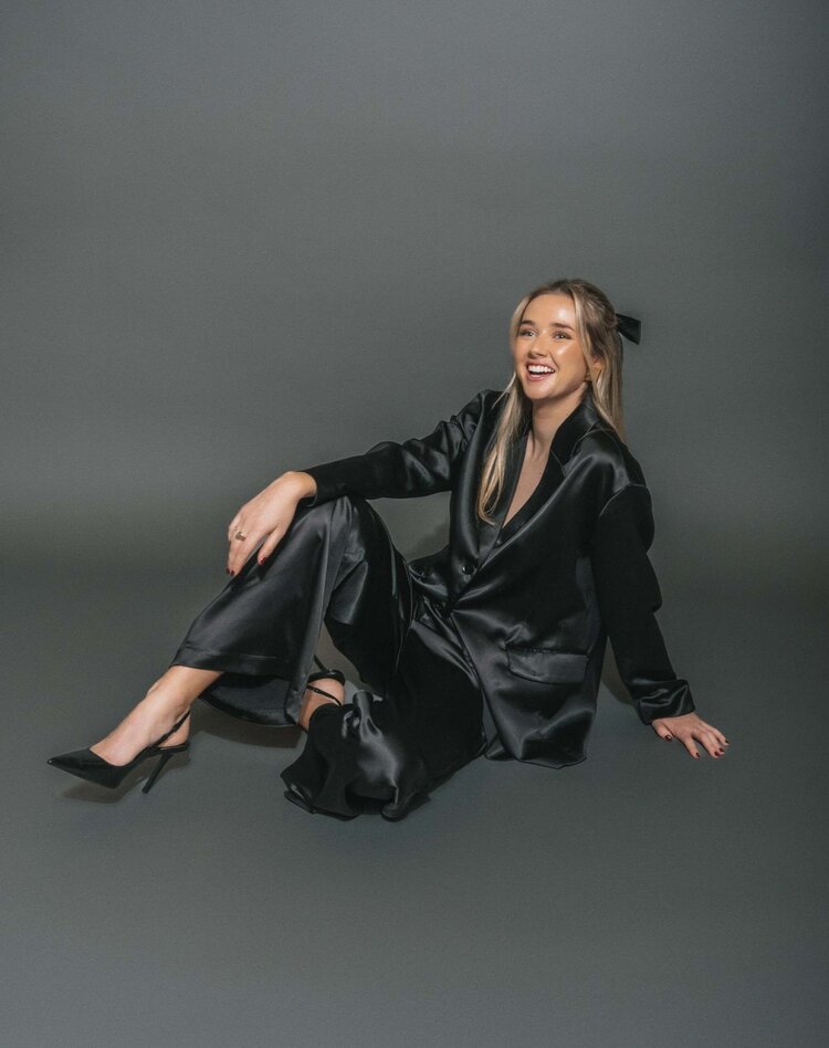 Brunette Brunette Satin Oversized Blazer | Black