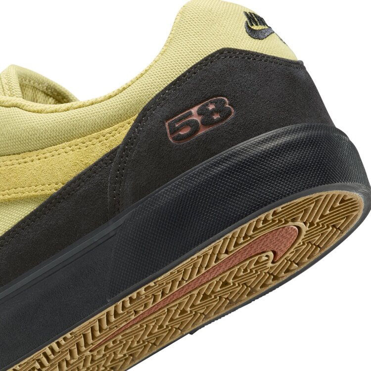 Nike SB Nike Sb Malor Te (Mens) | Buff Gold/Black