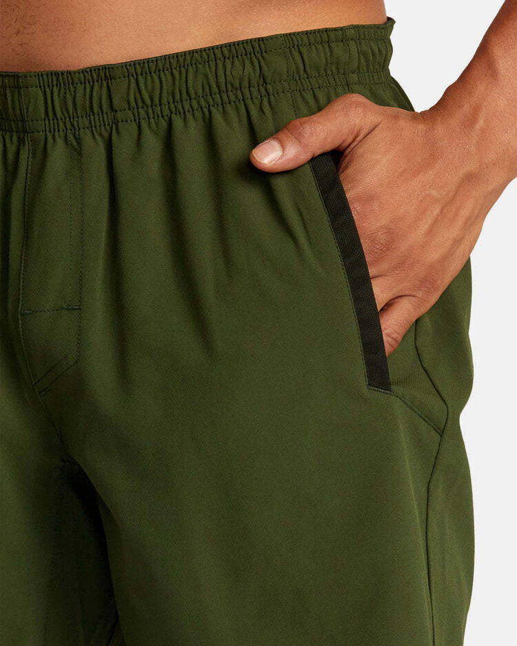 RVCA Rvca Yogger Stretch 17 (Mens) | Jungle