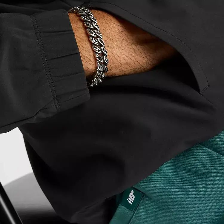 New Balance New Balance Woven Full-Zip Jacket (Mens) | Black