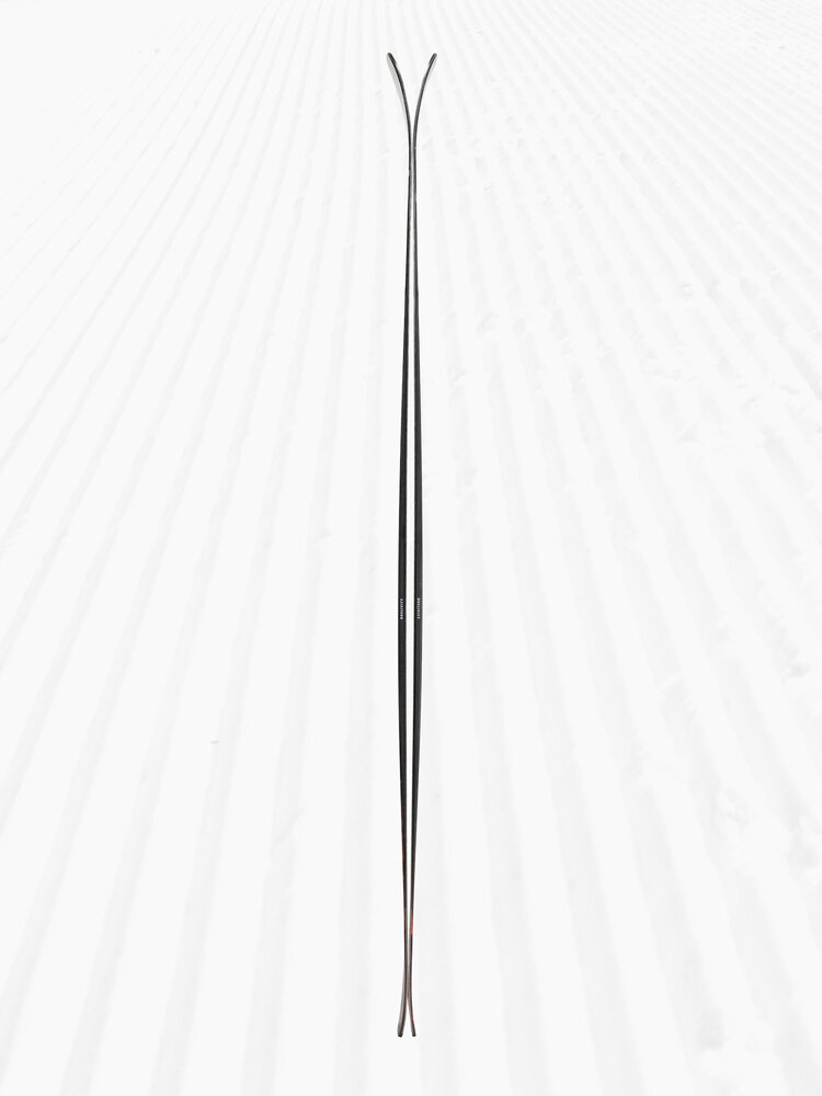 Armada Armada Declivity 88 C R + Em10 Package 2025