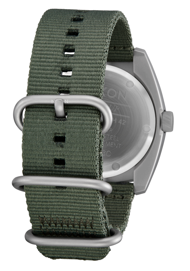 Nixon Nixon Clutch 42 | Matte Silver/Thyme