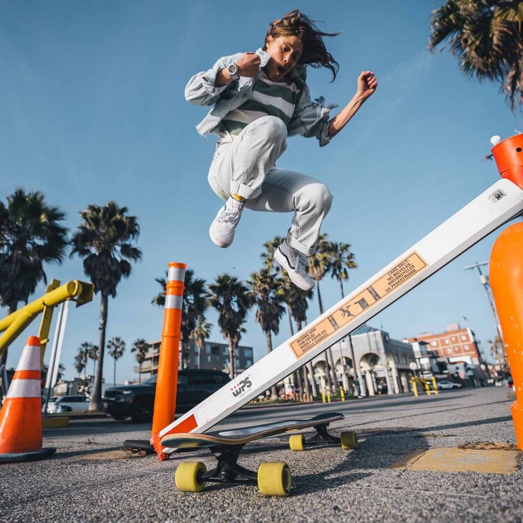 Landyachtz Landyachtz Stratus Complete 2025 | Urban