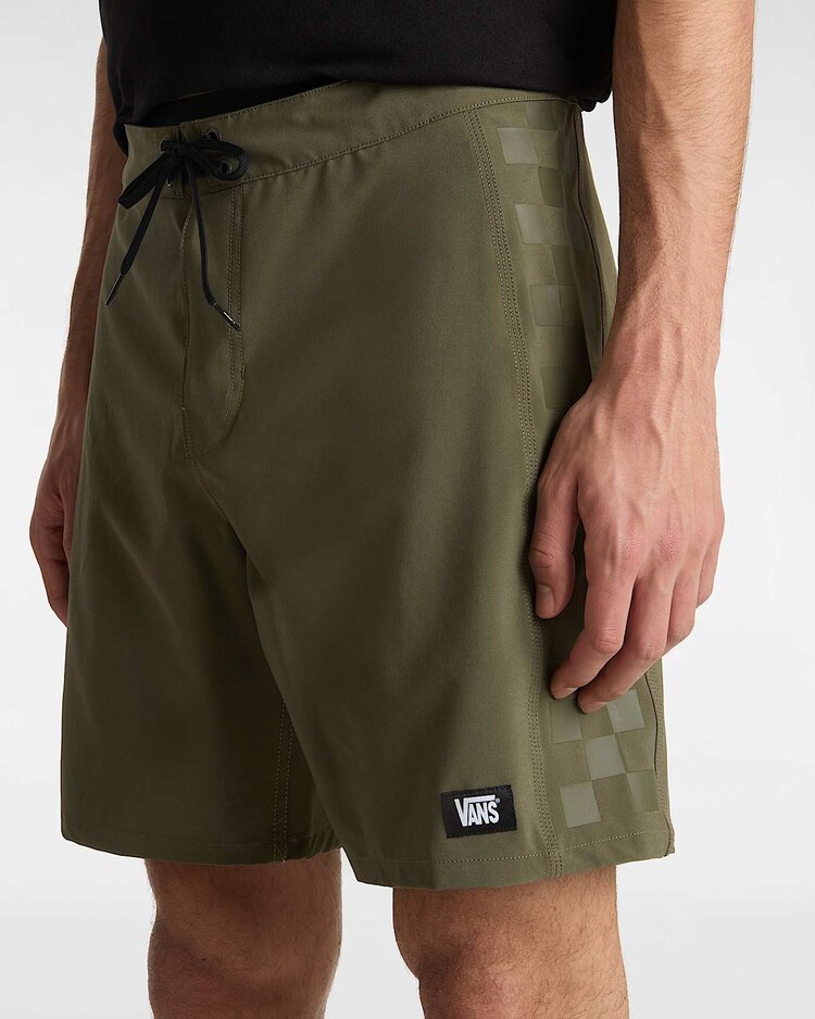 Vans Vans Mte Daily Solid Sideline Boardshort (Mens) | Grape Leaf