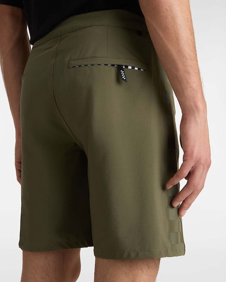 Vans Vans Mte Daily Solid Sideline Boardshort (Mens) | Grape Leaf