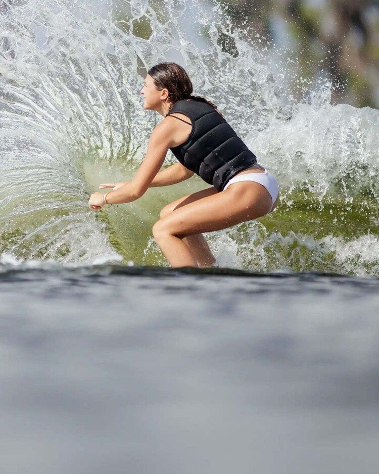 Follow Follow Corp Vest 2025 (Womens) | Black