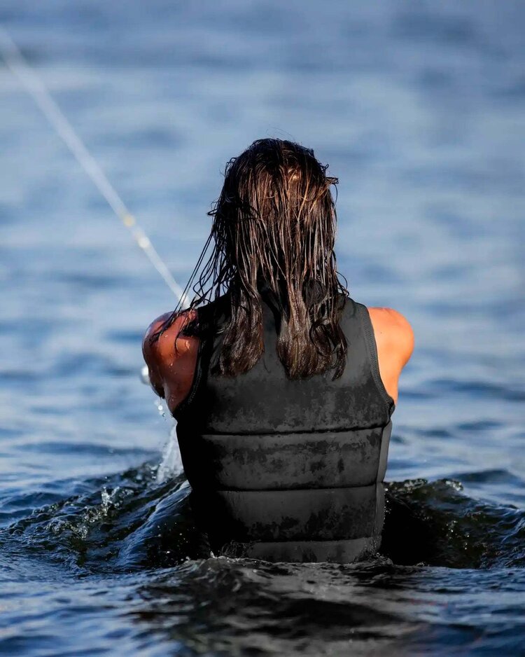 Follow Follow Corp Vest 2025 (Mens) | Black