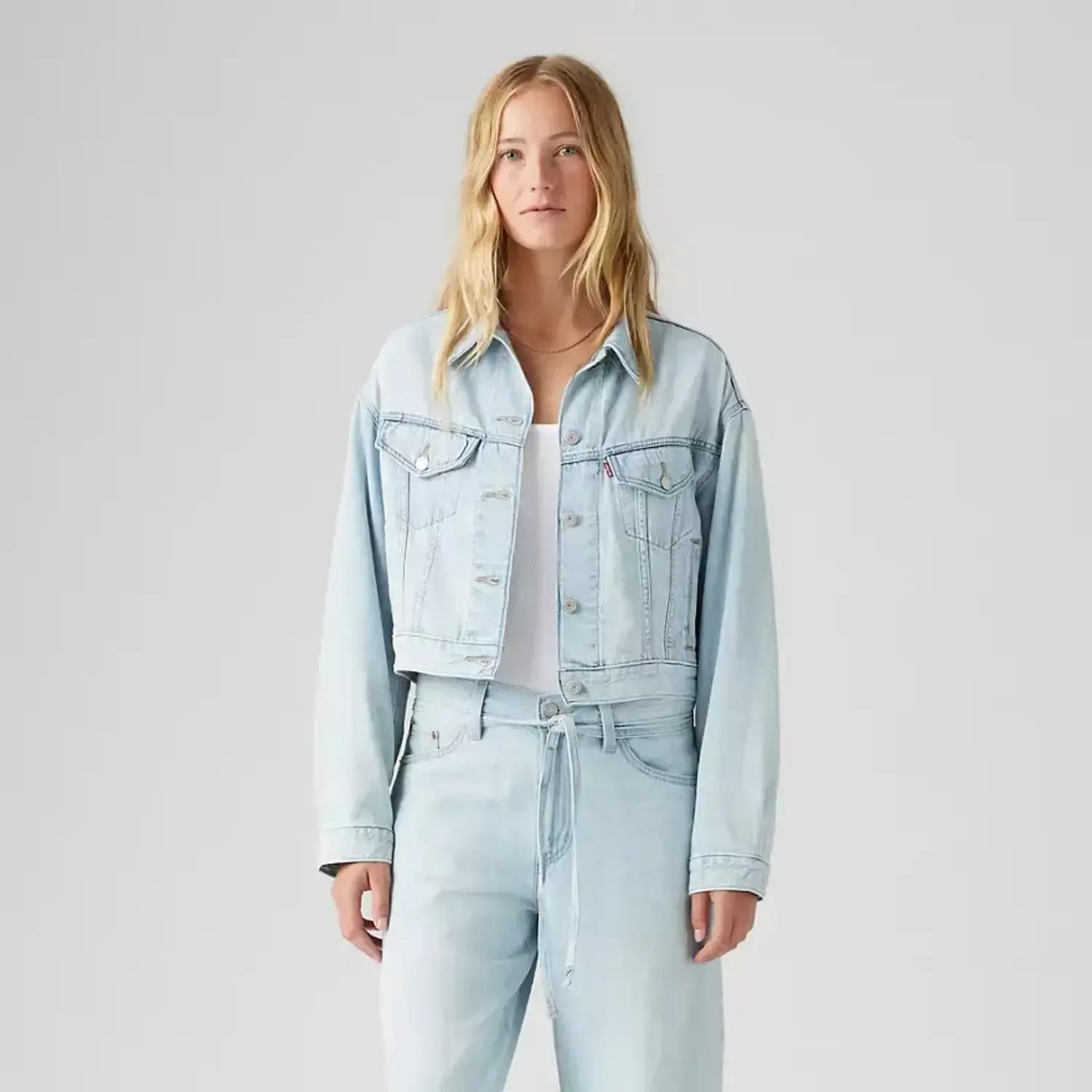 Levis Shrunken 90S Trucker Jacket (Womens) | Luxury Trip - The Levis Shrunken 90S Trucker Jacket (Womens) | Luxury Trip - The