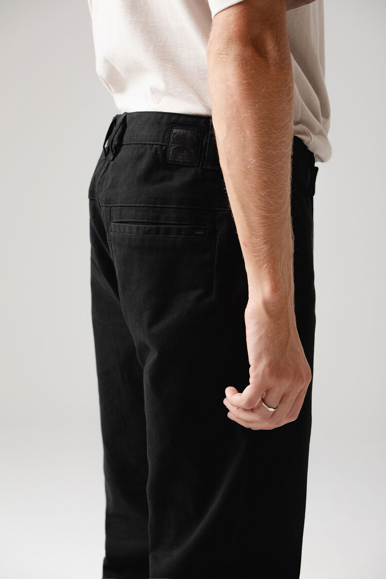 Former Former Crux Pant (Mens) | Black