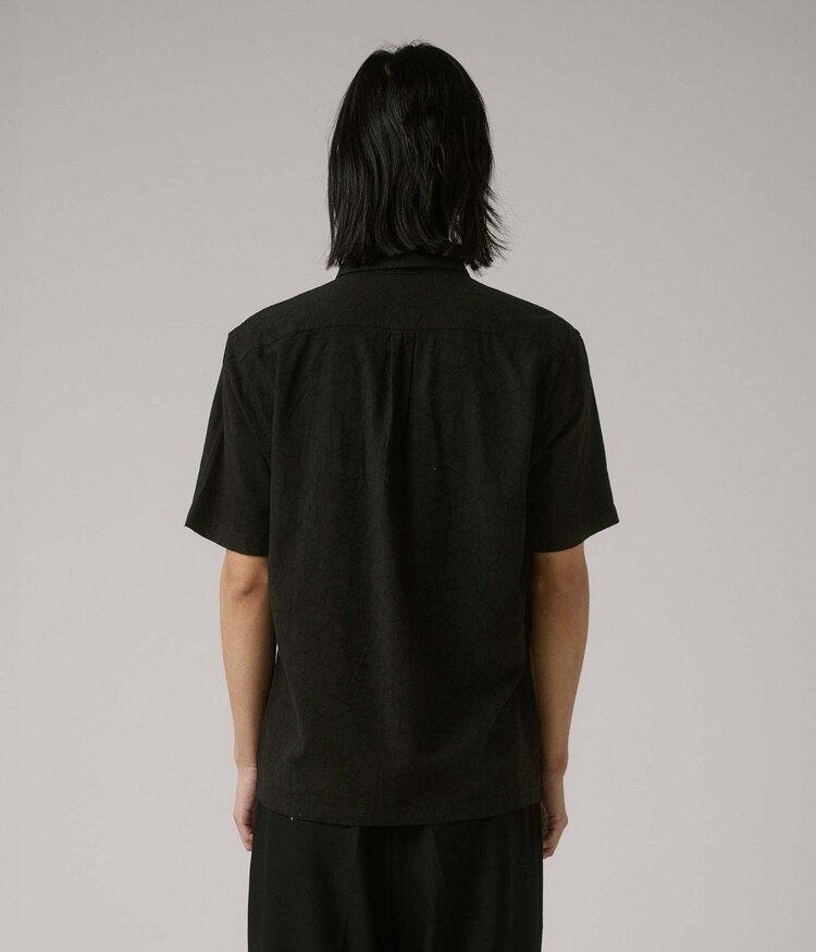 Former Former Vivian Vine Ss Shirt (Mens) | Black