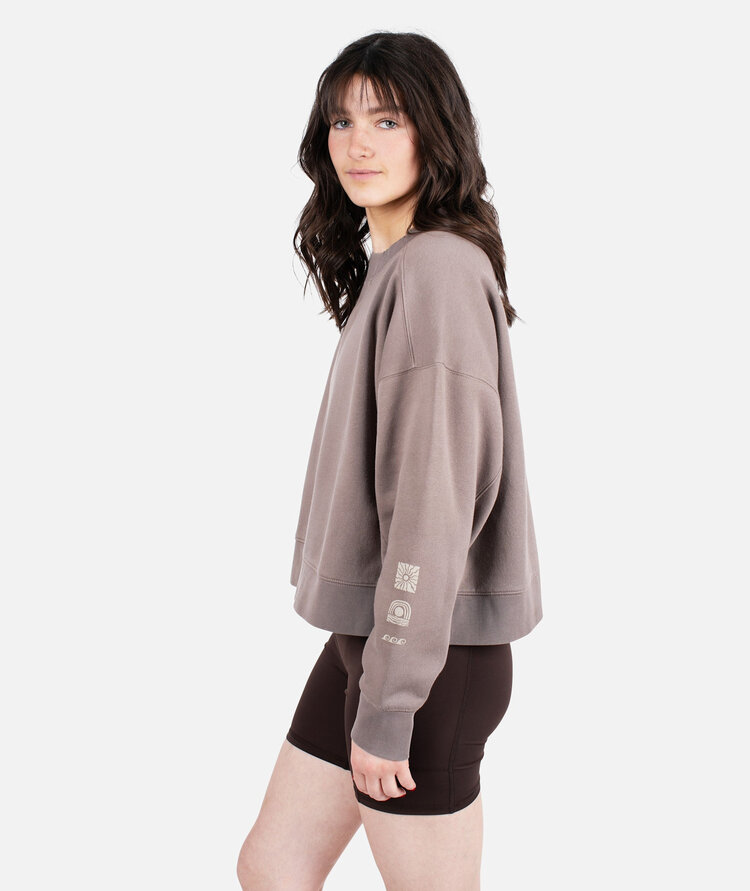 Jetty Jetty Happy Place Crewneck (Womens) | Brown