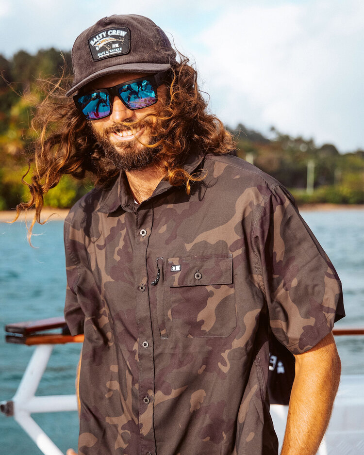 Salty Crew Salty Crew Flagship Uv Button Up (Mens) | Dark Camo