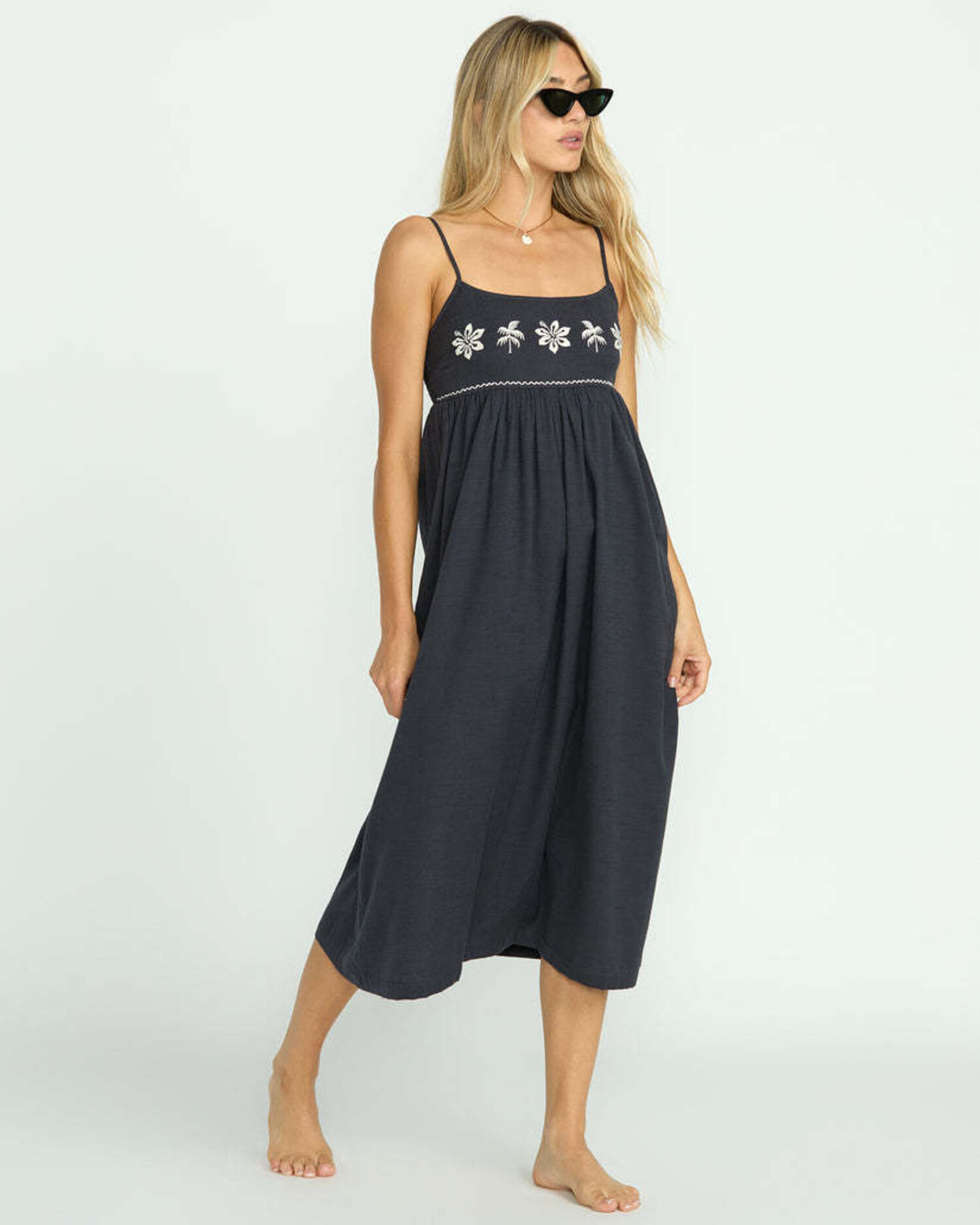 white christmas dresses Billabong Women's Riviera Romance Dress – Cleanline Surf