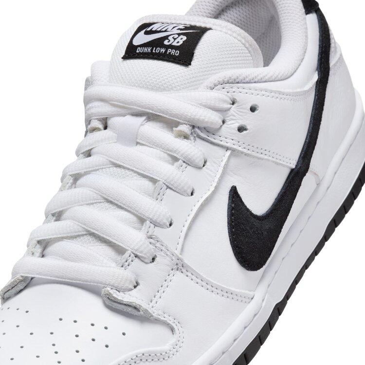 Nike SB Nike Sb Dunk Low Pro (Unisex) | White/Black-White