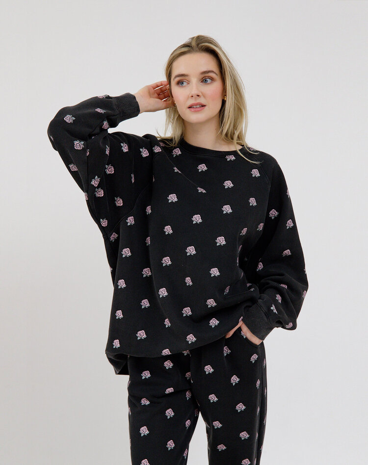 Brunette Brunette All Over Flower Perfect Crew | Pink