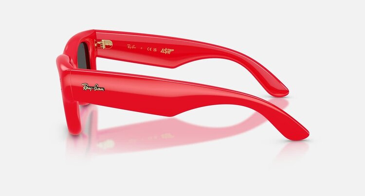 Ray Ban Ray Ban Wayfarer Puffer Polished Red | Ultra Black