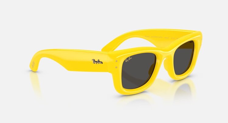 Ray Ban Ray Ban Wayfarer Puffer Polished Yellow | Ultra Black