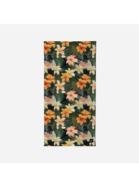 SLOWTIDE Slowtide Kingman Towel | Black