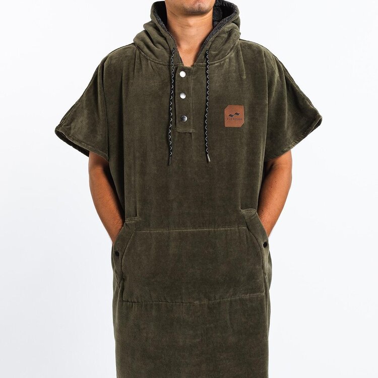 SLOWTIDE Slowtide The Digs Changin Poncho | Green