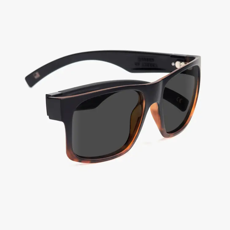 Madson Madson Camino Matte Black Tortoise Fade | Grey Polarized