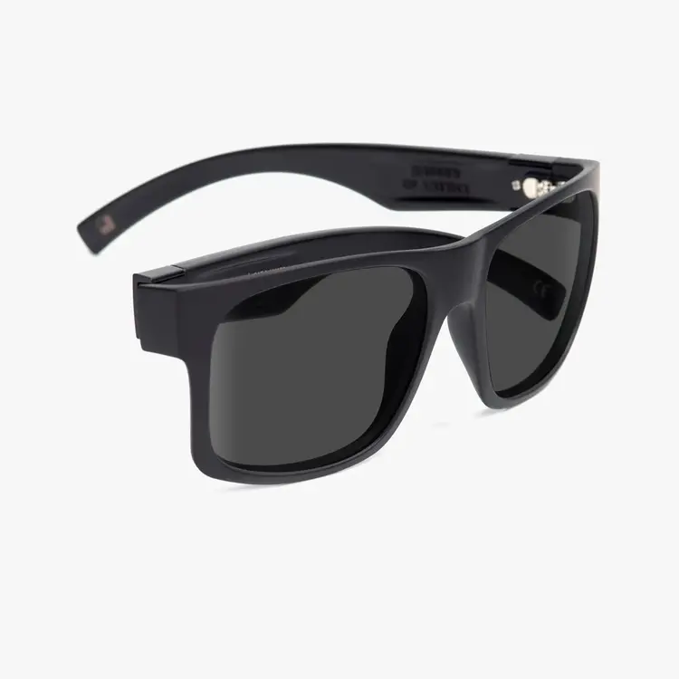 Madson Madson Camino Matte Black On Black | Grey Polarized