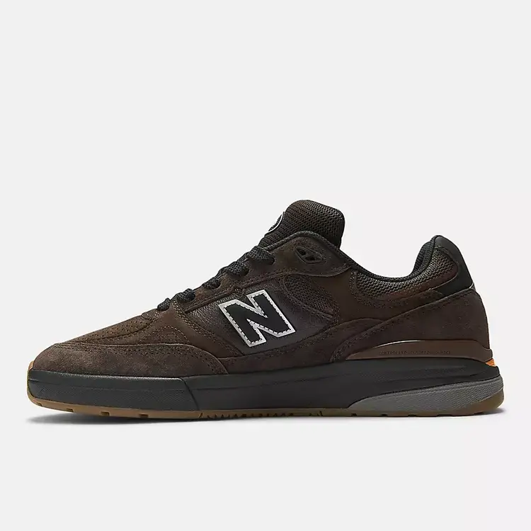New Balance New Balance Andrew Reynolds 933-Standard (Mens) | Brown/Black