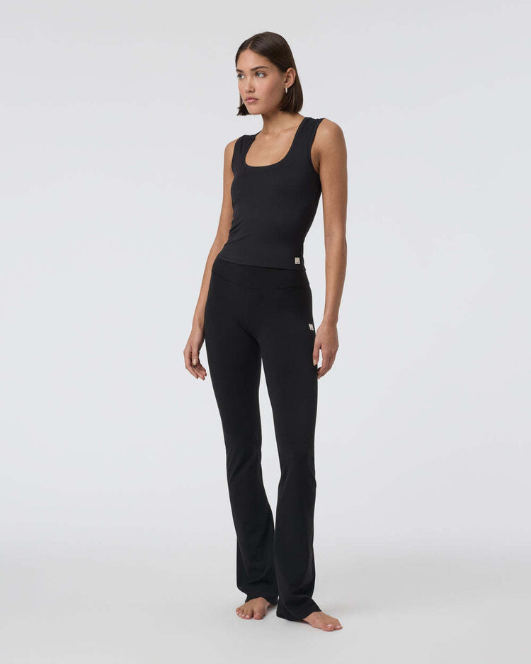 Vuori Vuori Allthefeels Slim Flare (Womens) | Black