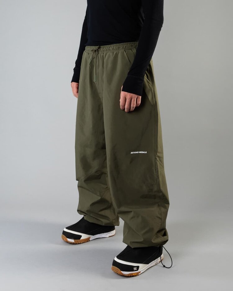 Beyond Medals Beyond Medals Park Pant (Unisex) 2026 | Dark Green
