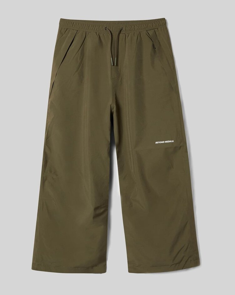 Beyond Medals Beyond Medals Park Pant (Unisex) 2026 | Dark Green