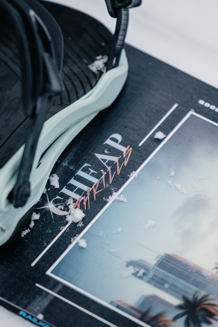 Nitro Nitro Cheap Thrills Snowboard (Mens) 2026