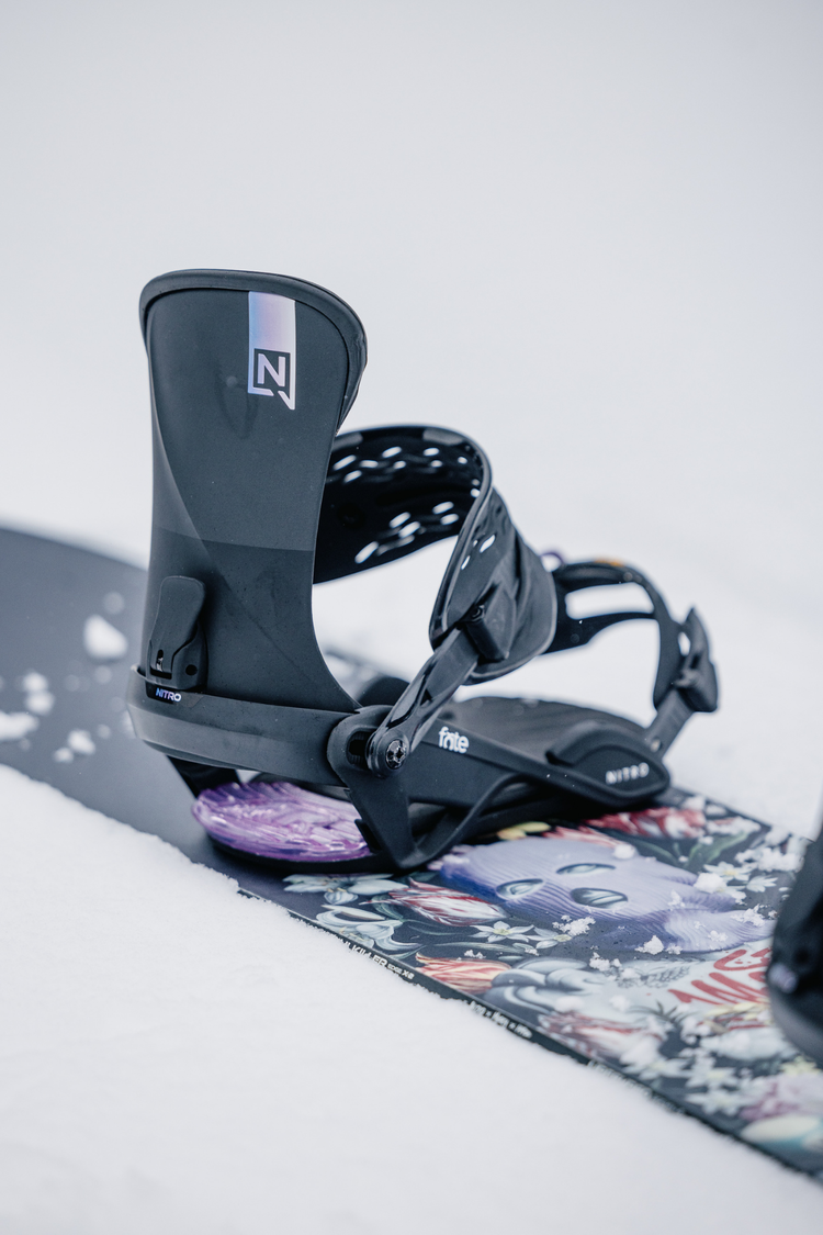 Nitro Nitro Mercy Snowboard (Womens) 2026