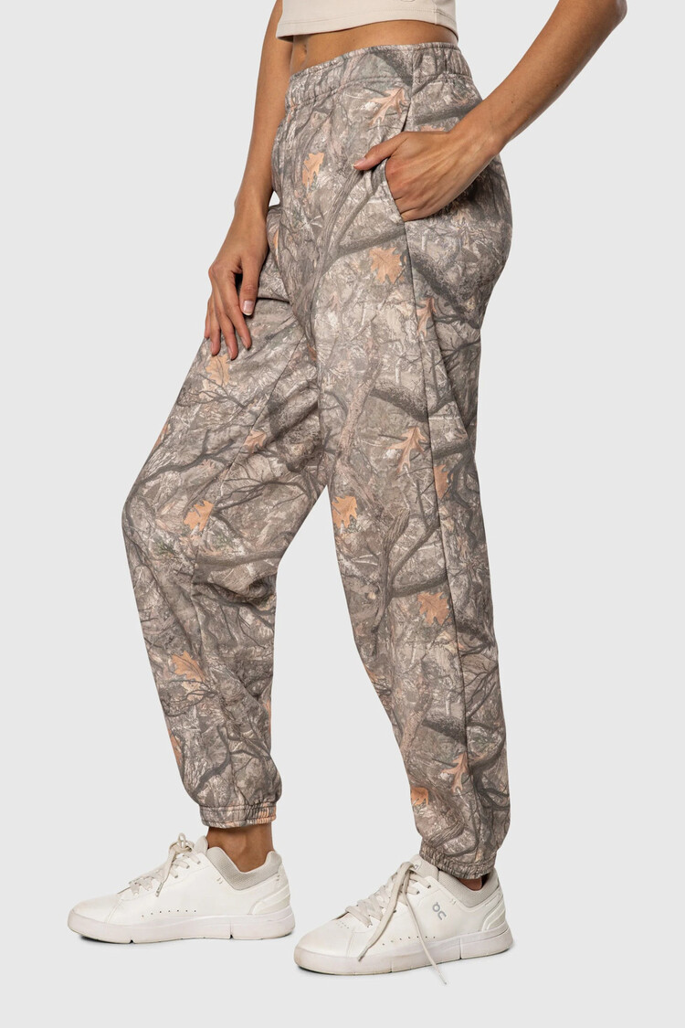 TEAMLTD TEAMLTD Classic Sweatpant (Womens) | Real Camo